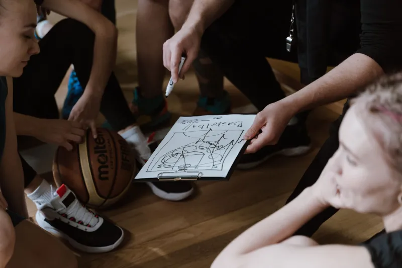 While the NBA Sells Pickle Juice Ads, FIBA Coaches Are Drawing Game-Winners on a Whiteboard